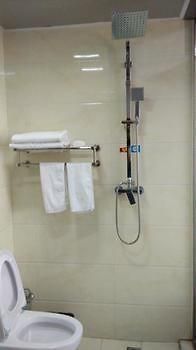 ليويانج Yanshi 7 Star Express Hotel المظهر الخارجي الصورة