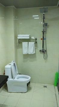 ليويانج Yanshi 7 Star Express Hotel المظهر الخارجي الصورة