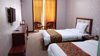 ليويانج Yanshi 7 Star Express Hotel المظهر الخارجي الصورة